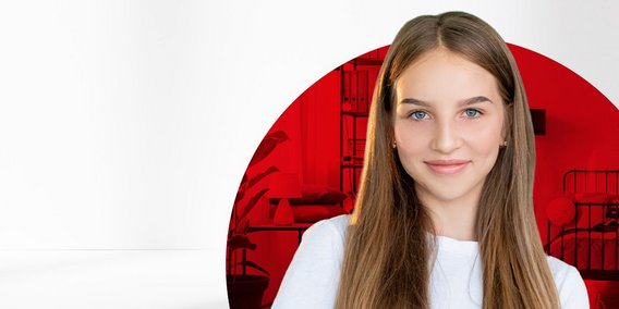 Schülerin im Teenager-Alter